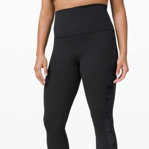 Lululemon Align SHR Crop 23” Crushed Velvet Black Sz 6